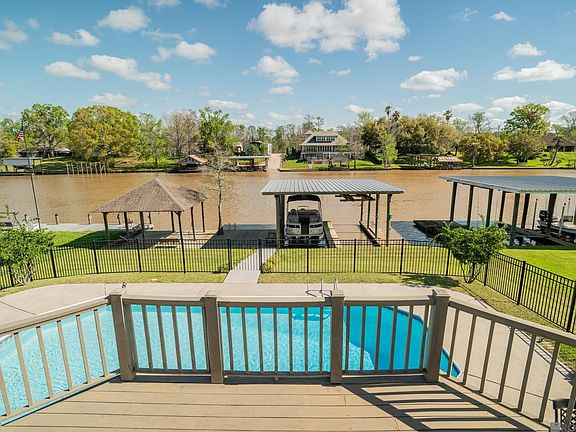 2nd image of 14164 Bayou Terrace Dr