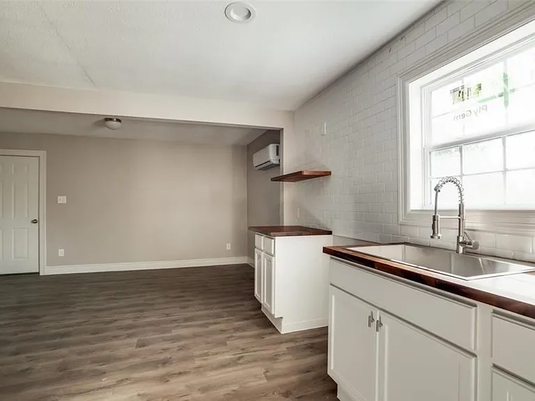 7135 Avenue C #3 — Photo 8