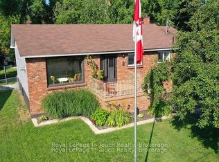 8 Cyril Martin Pl, Severn, ON L0K1E0