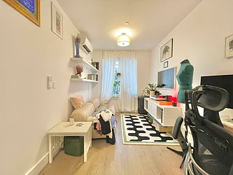 Rented by Doorway NYC, LLC