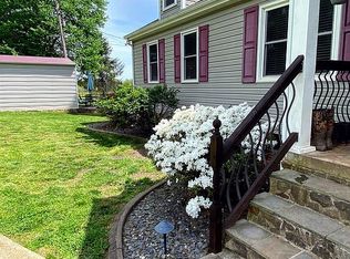 1712 Byrds Mill Rd, Glade Hill, VA 24092