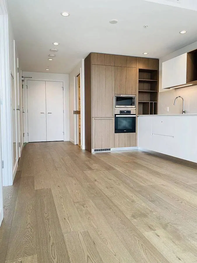 6000 McKay Ave — Photo 2