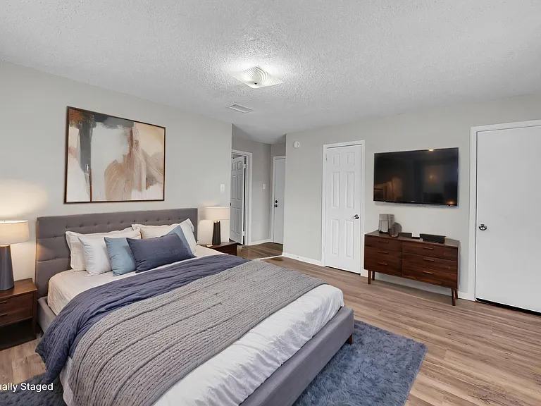 201 W Avenue G #201 — Photo 8