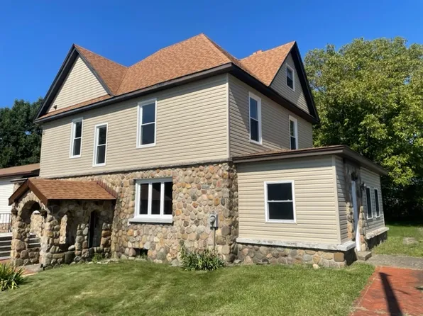 4806 W Ridge Rd, Erie, PA 16506