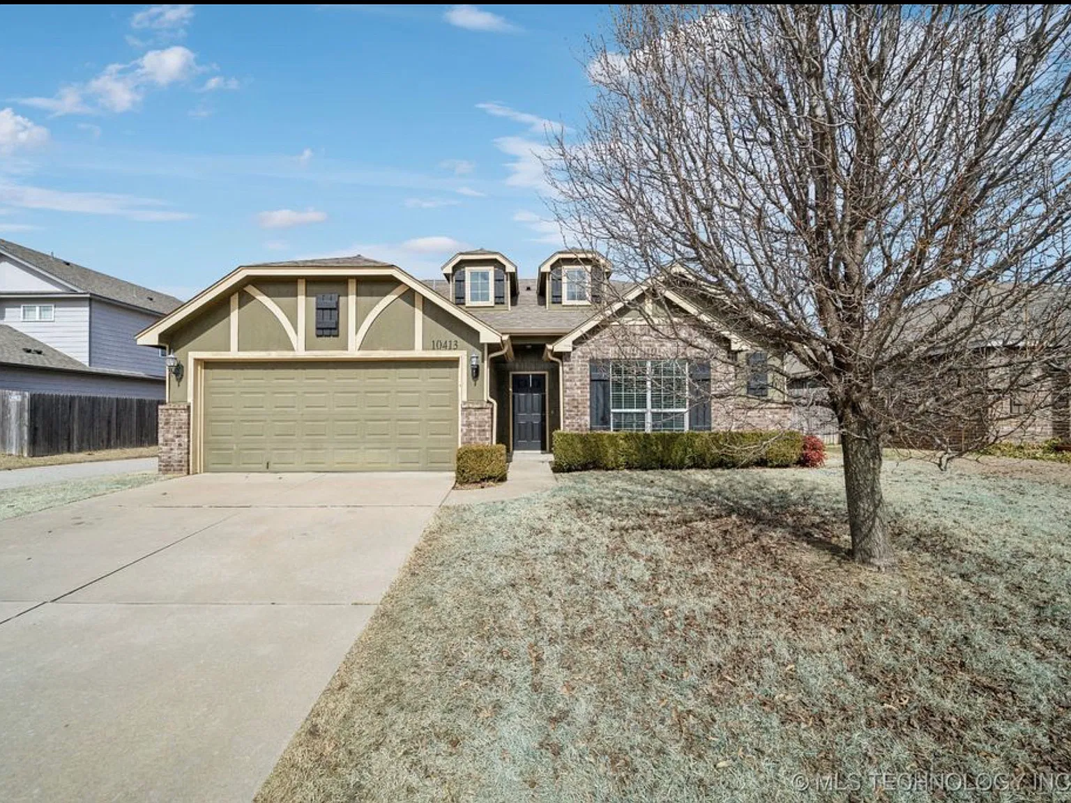 3 bed, 1539 sqft, $2,000 — Photo 2