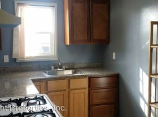 1817 Marin Way, Oakland, CA 94606