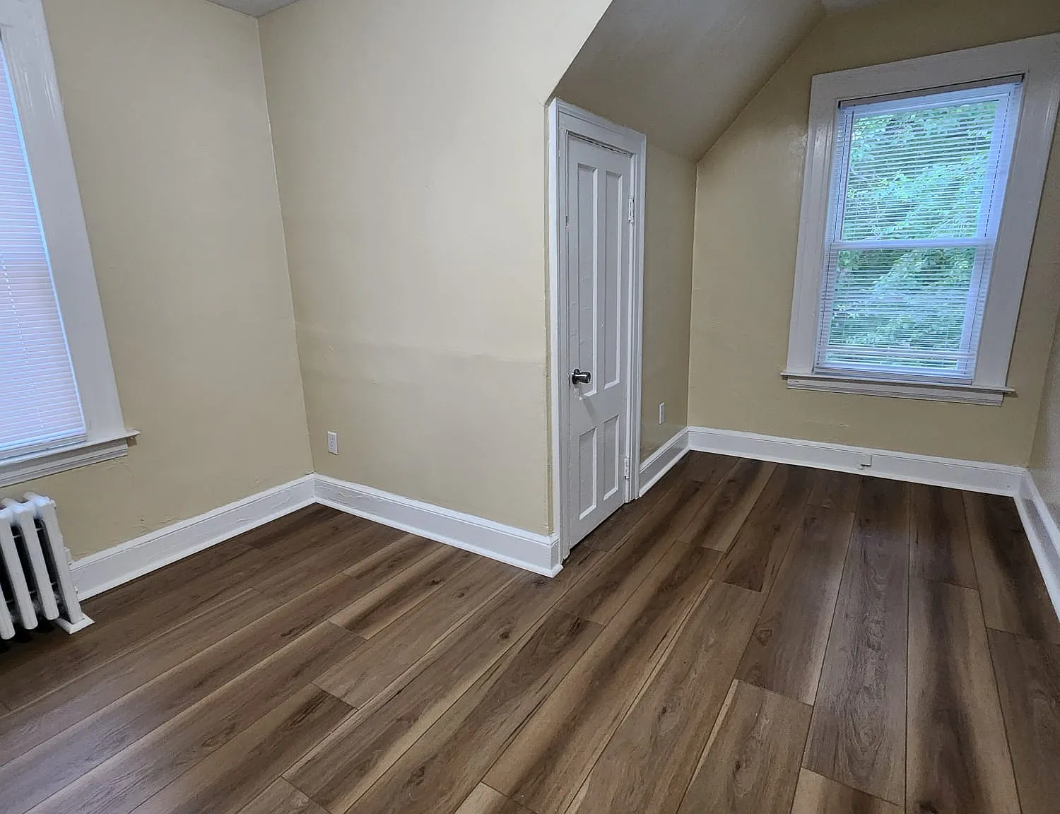 2 bed, $1,350 — Photo 4