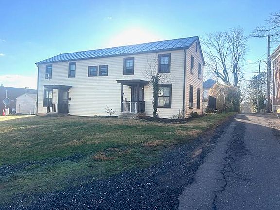 2nd image of 220 S Main St