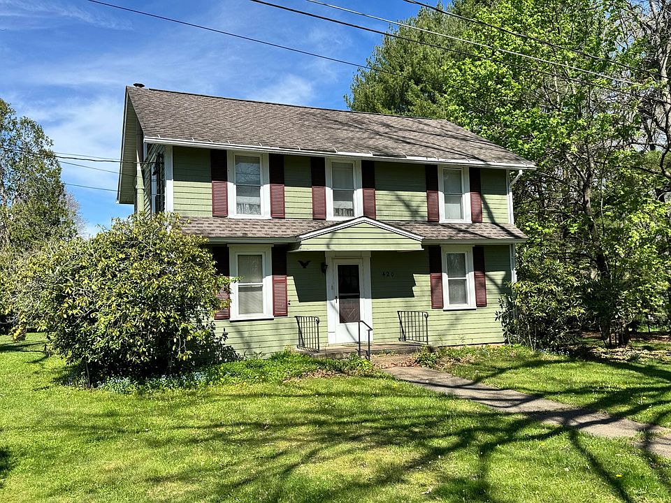 1st image of 420 N Pickering St