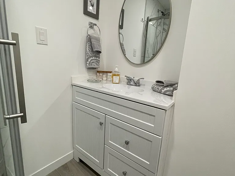 21 Hall Rd — Photo 17