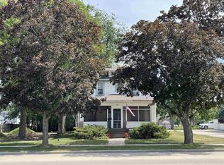 906 1st Center Ave, Brodhead, WI 53520