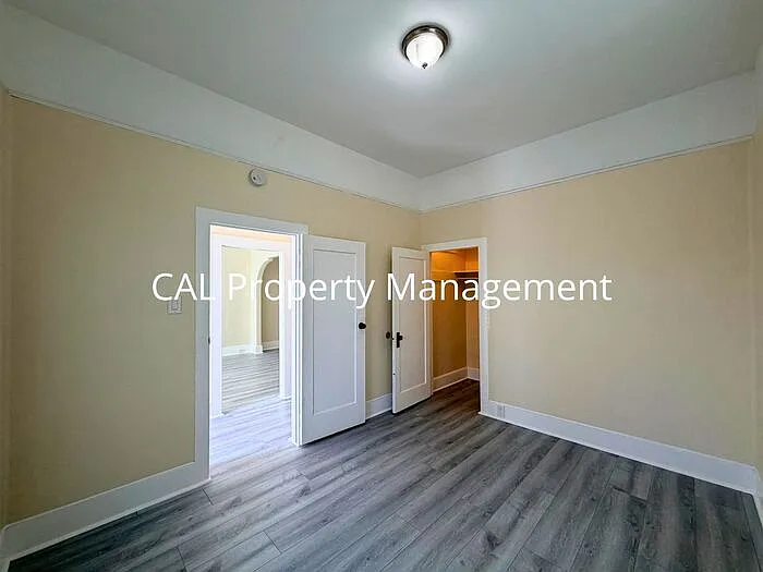 2 bed, 1.5 bath, 1200 sqft, $3,495 — Photo 3