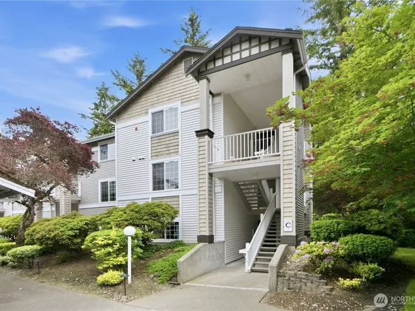 25235 SE Klahanie blvd #C303, Sammamish, WA 98029