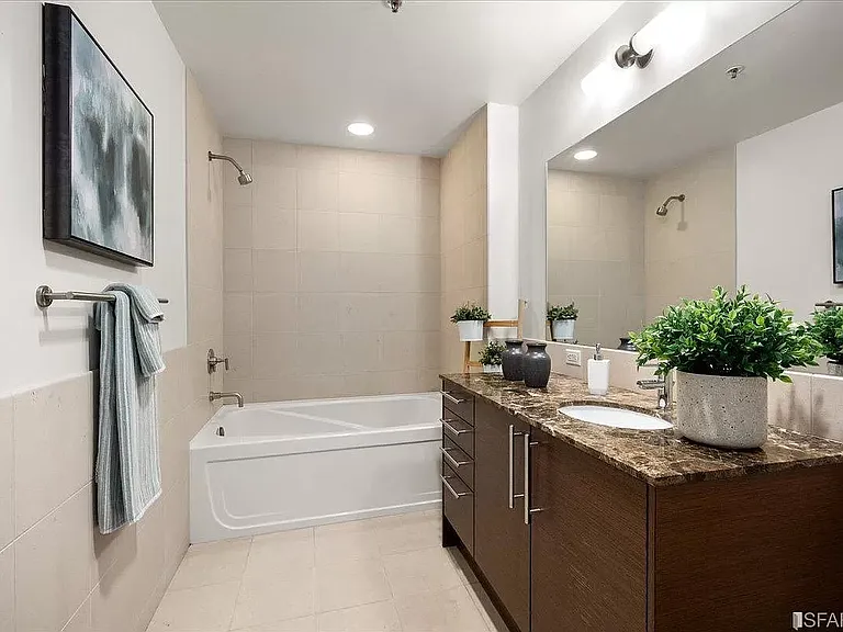 338 Spear St #5E — Photo 15