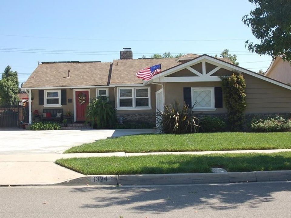 1st image of 1324 E Rose Ave