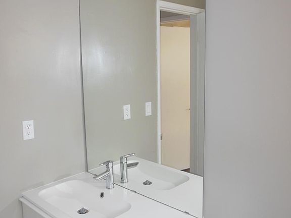5th image of 8995 Keith Ave APT 2