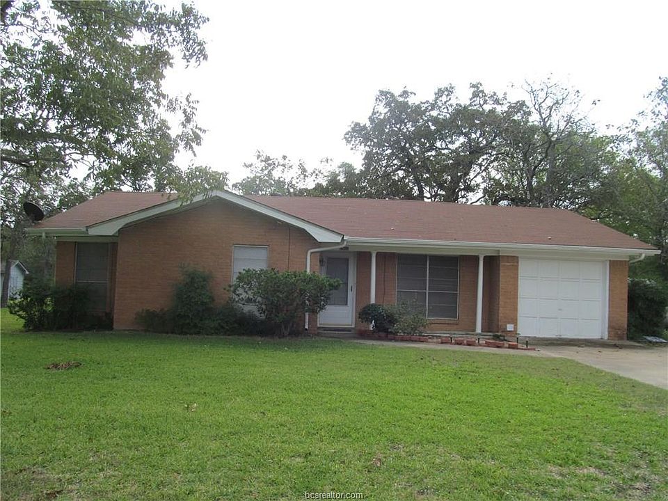 1st image of 1903 Rockwood Dr