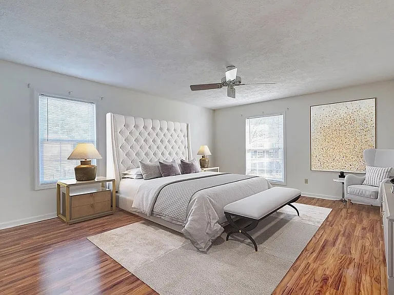 1016 E Commons Dr — Photo 10
