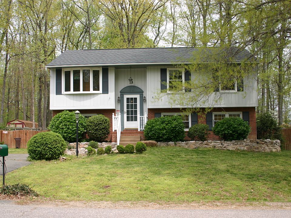 1st image of 44 Ocala Ln