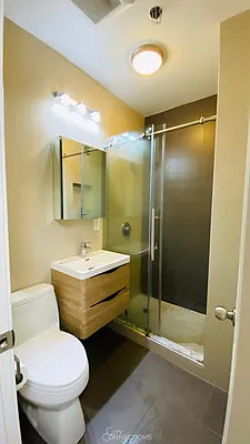 Rented by City Connections Realty | media 27