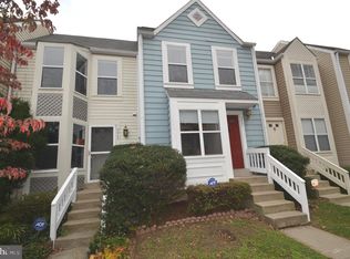 5827 Norham Dr, Alexandria, VA 22315