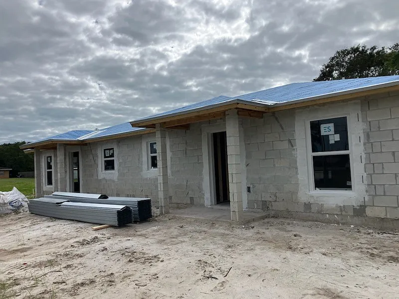 1201 Avenue H — Photo 3
