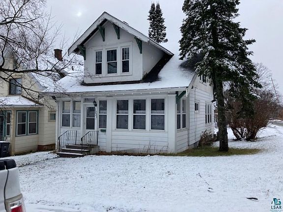 2nd image of 1031 N 12th Ave E