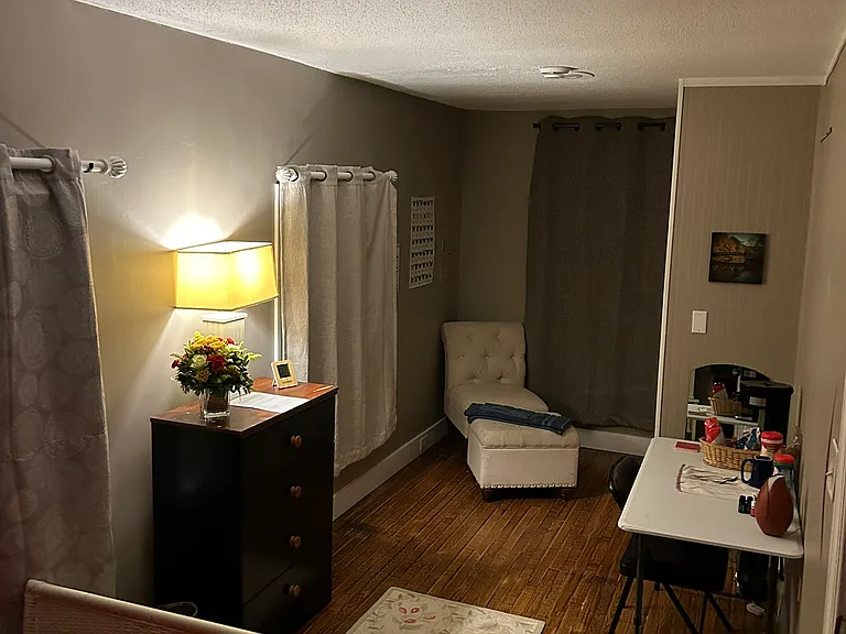 52 E 32nd St #ROOM — Photo 3