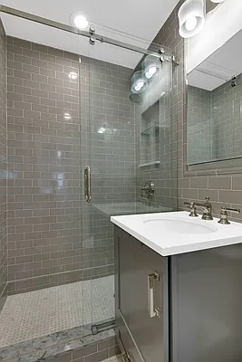 Rented by Cooper & Cooper Real Estate | media 29