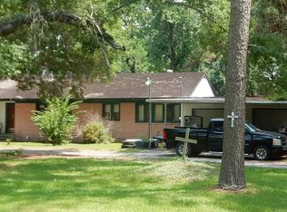 3406 E Bayou Dr, Dickinson, TX 77539