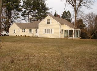 15 Skywood Rd, Chappaqua, NY 10514