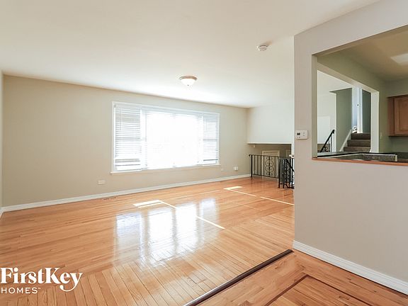 4th image of 624 Hickok Ave