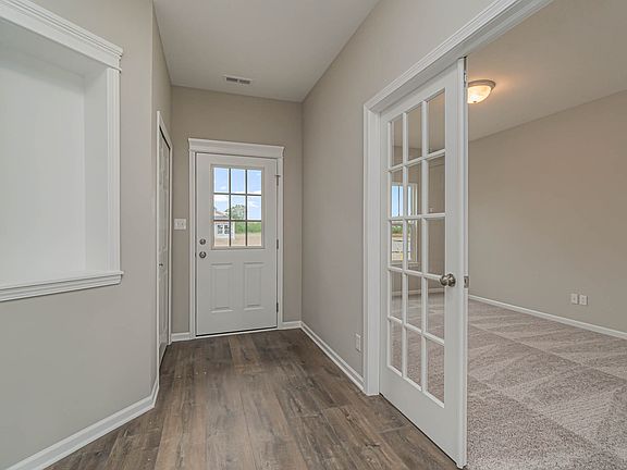 3rd image of 12424 Ontario Pl