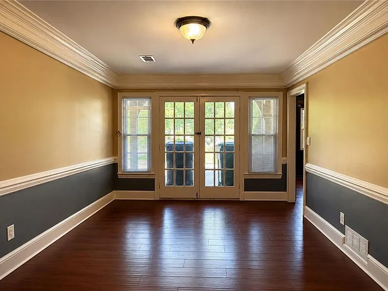 4225 Friar Tuck Ln — Photo 8
