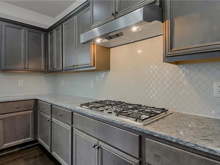 551 Wagon Hill Ln — Photo 14