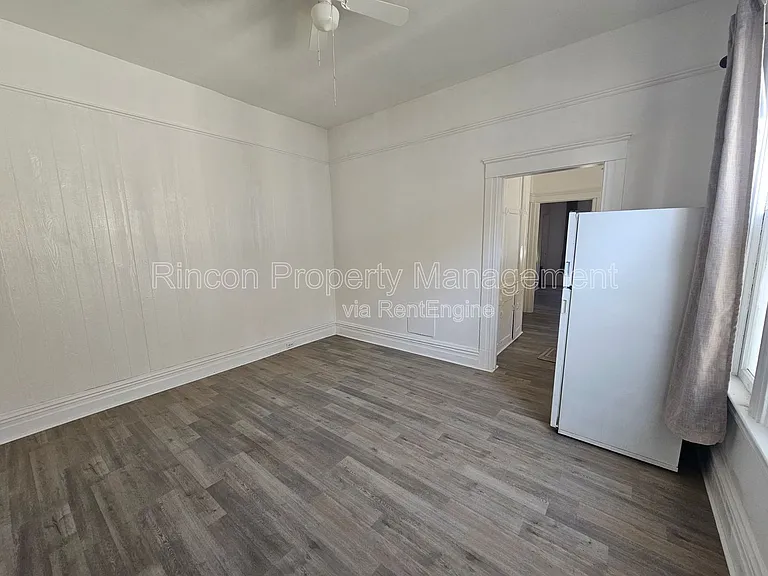127 S B St #1 — Photo 7