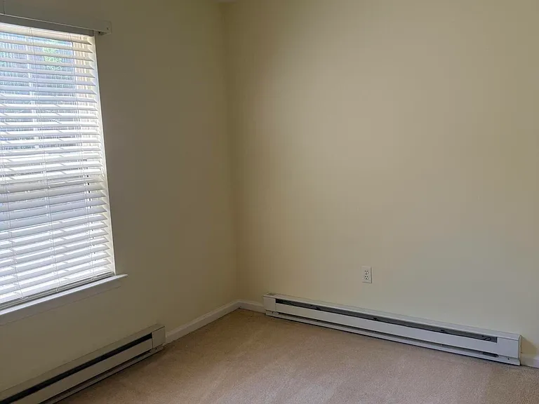 150 Magnolia Ln — Photo 34