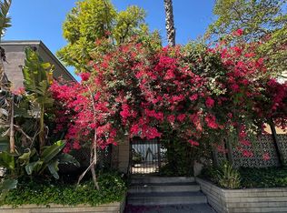 10805 Camarillo St #3, North Hollywood, CA 91602