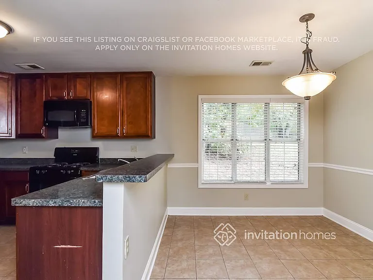 2271 Bankston Cir — Photo 8