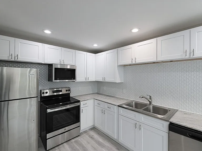 The Venue Apartments — Photo 101
