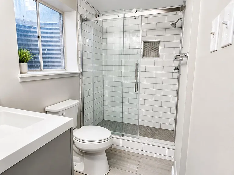3506 Beverly Dr — Photo 6