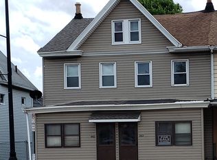 462 W Broad St, Hazleton, PA 18201