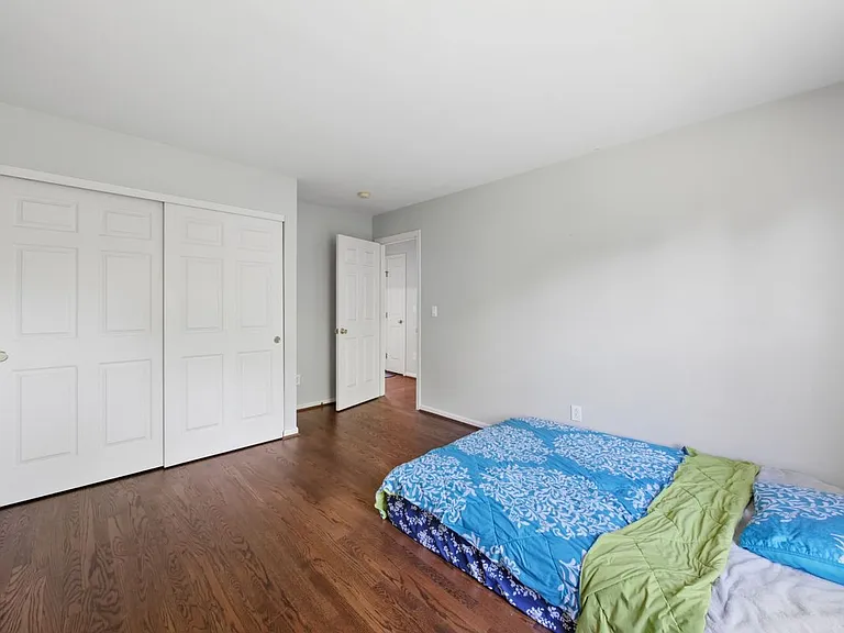 7879 Yellowwood Dr — Photo 8