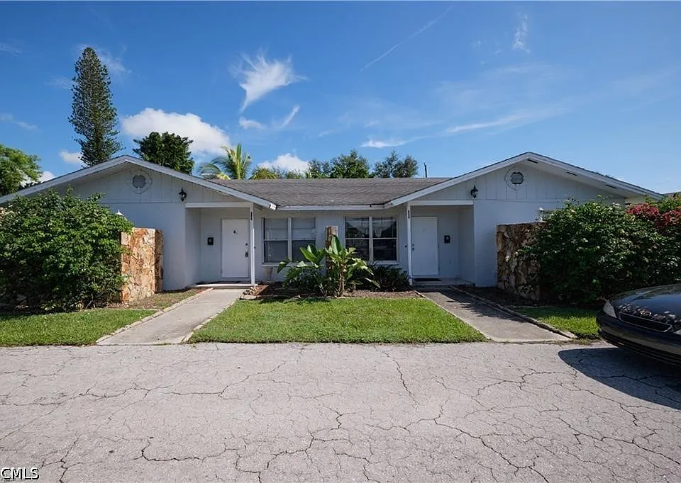 257 Cape Coral Pkwy E #B