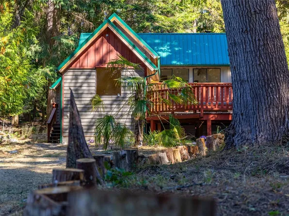 3830 Cutlass Ct, Southern Gulf Islands, BC V0N 2M2