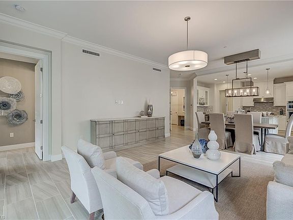 5th image of 16382 Viansa Way #101
