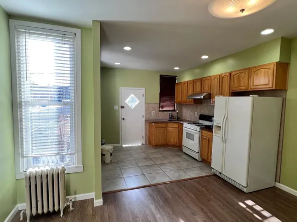 4606 Vista St, Philadelphia, PA 19136