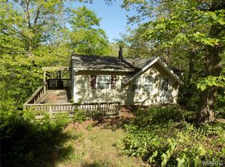 407 Killarney Dr, Ironton, MO 63650