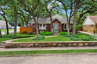 Honeysuckle Ave-2306-005.jpg