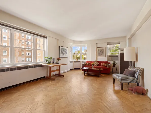 120 Cabrini Boulevard 76 image 2 of 23